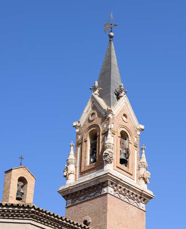 Torre de la Iglesia de San Miguel. Fuentes de Ebro